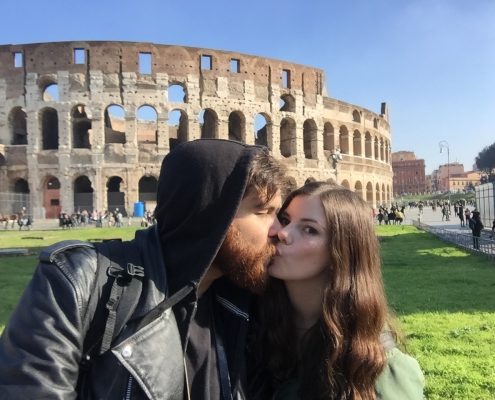 nomad couple in Rome